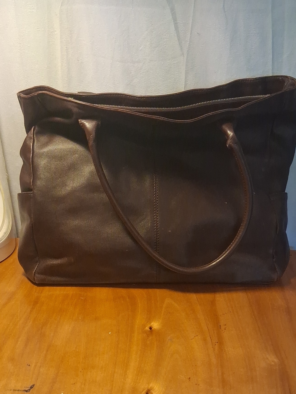 Molton Brown Classic Brown Leather Tote Bag